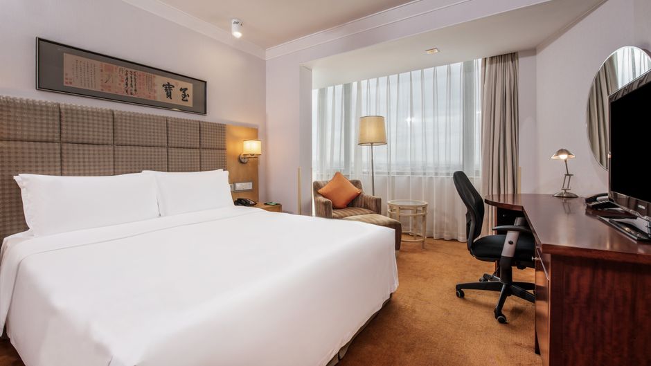 Holiday Inn Temple of Heaven Room
