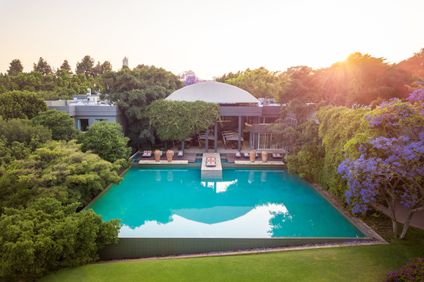 Saxon Hotel