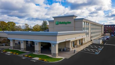 Holiday Inn Hotel & Stes Boston -Peabody
