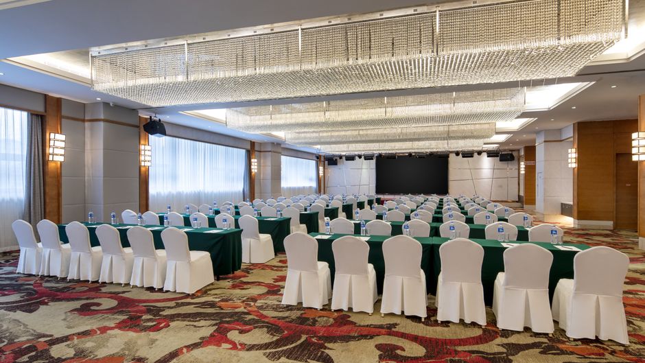 Holiday Inn Ningde Dijing Ballroom