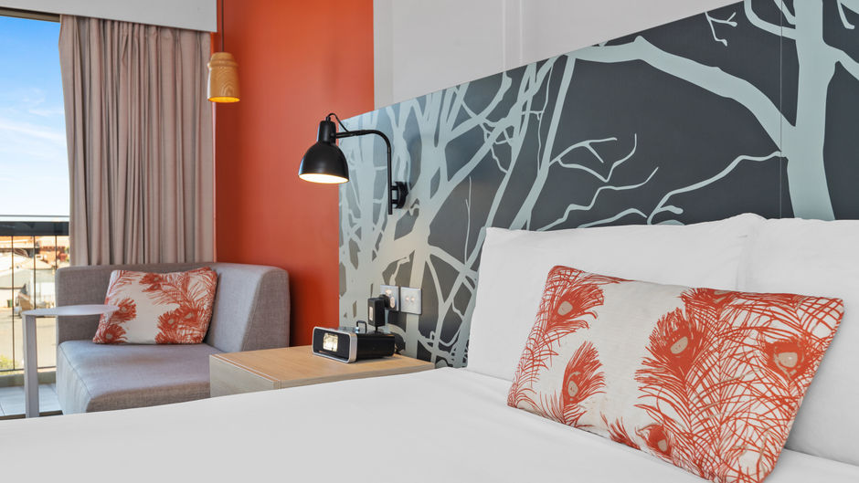 The Plaza Hotel Kalgoorlie Room