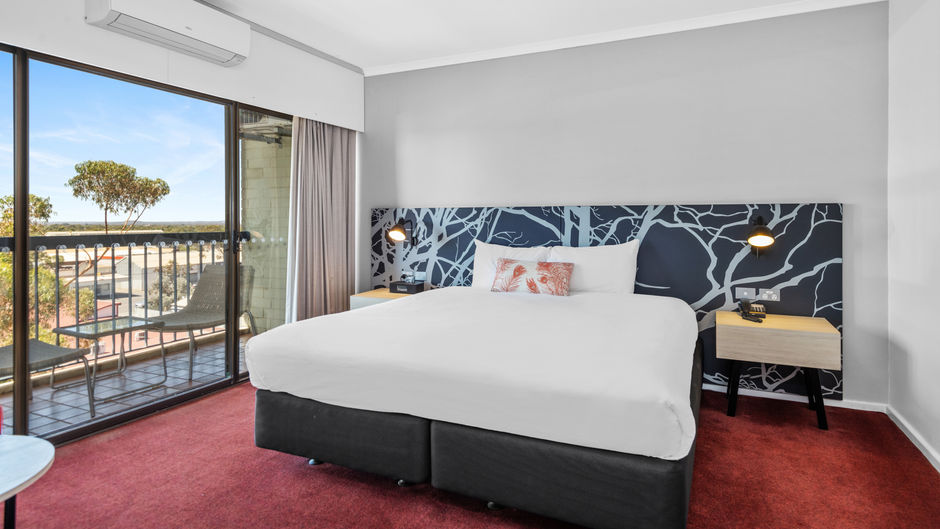The Plaza Hotel Kalgoorlie Suite