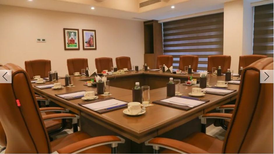 Efcee Sarovar Premiere Bhavnagar Meeting