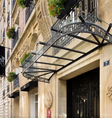 Ares Eiffel Hotel