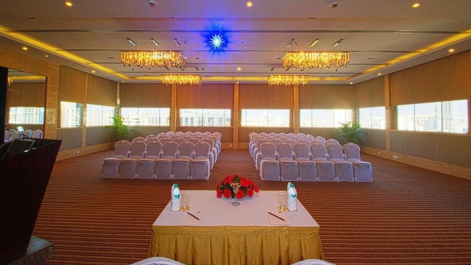 Grand Hometel Meeting