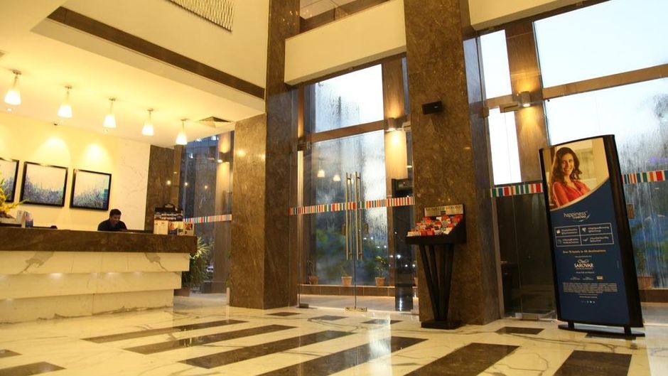 Grand Hometel Lobby