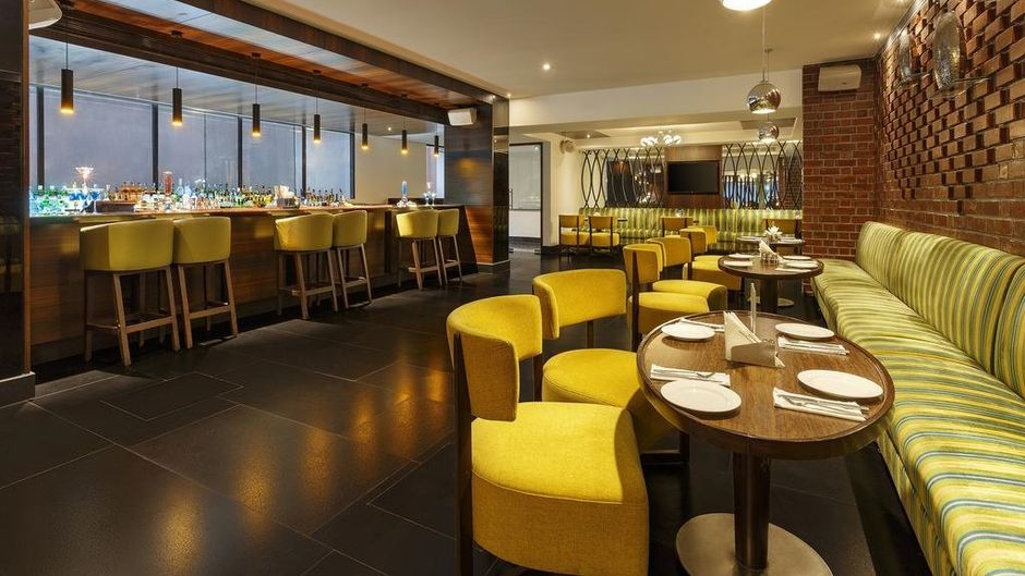 La Marvella Sarovar Premiere Hotel Restaurant