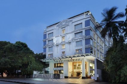 La Marvella Sarovar Premiere Hotel
