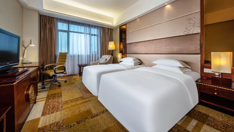 Crowne Plaza Hotel Foshan Room