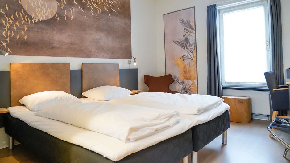 City Hotel Nattergalen Room