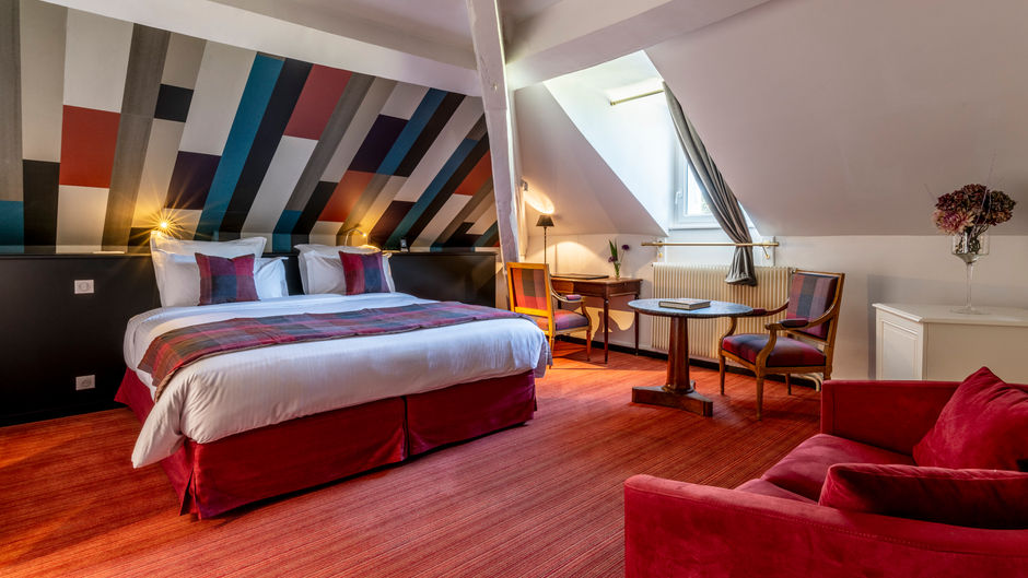 La Chapelle Saint Martin Room