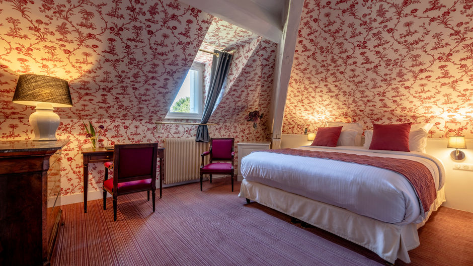 La Chapelle Saint Martin Room