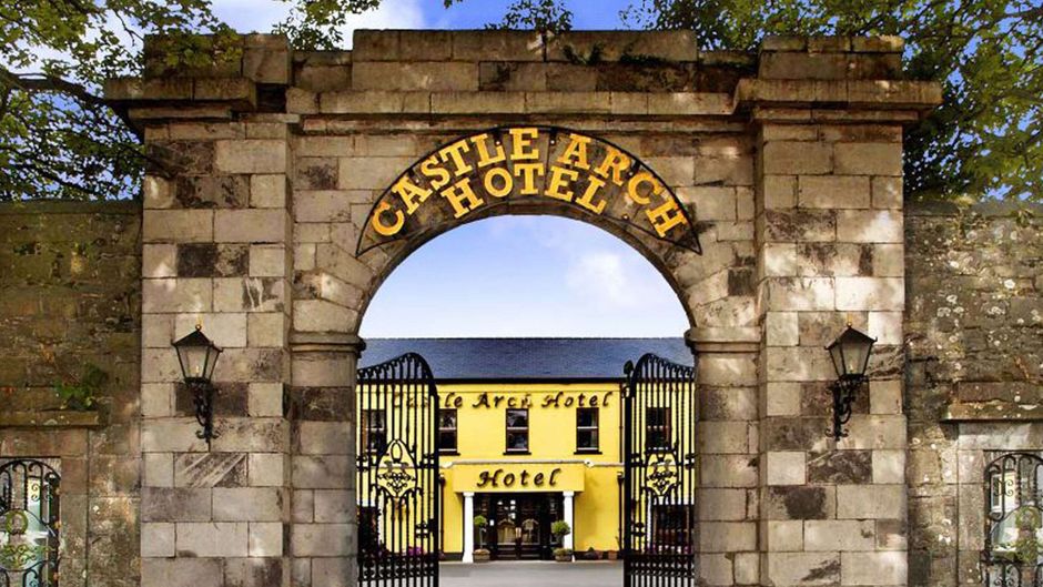 Castle Arch Hotel Exterior