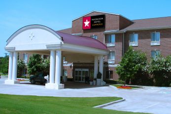 Magnuson Hotel Commerce