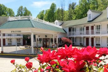 Stratford Motor Inn