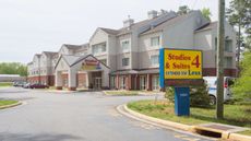 Studios & Suites 4 Less