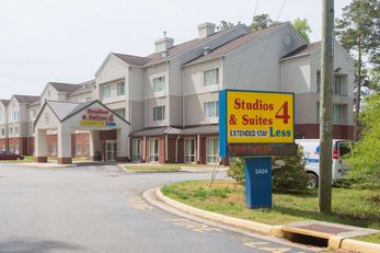 Studios & Suites 4 Less
