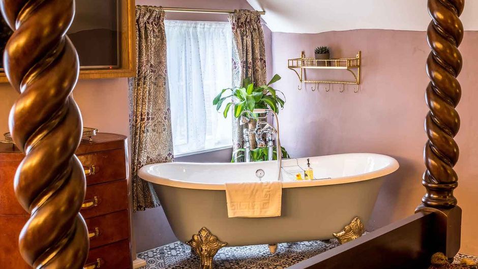 The Bridge Suite
