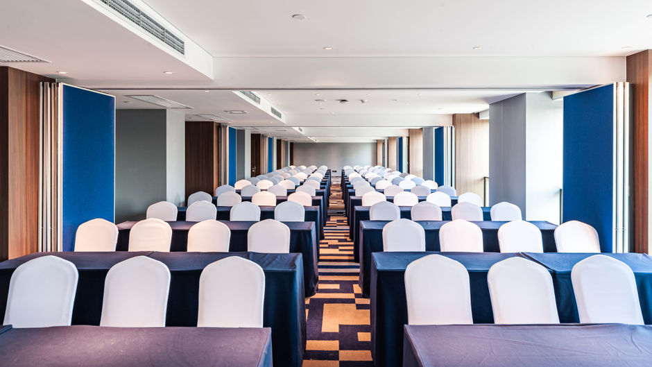 Holiday Inn Express Baoshan Baoyang Meeting