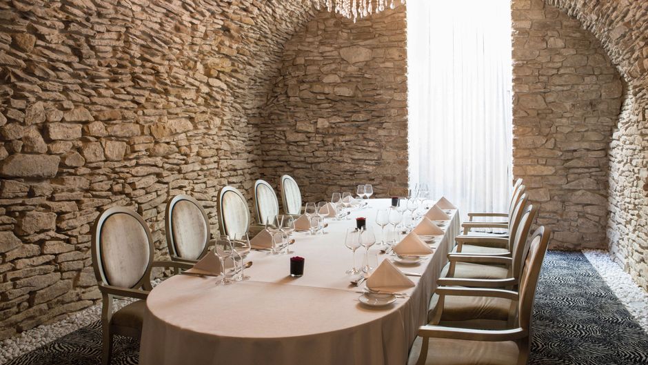 Hotel Le Place D'Armes Ballroom