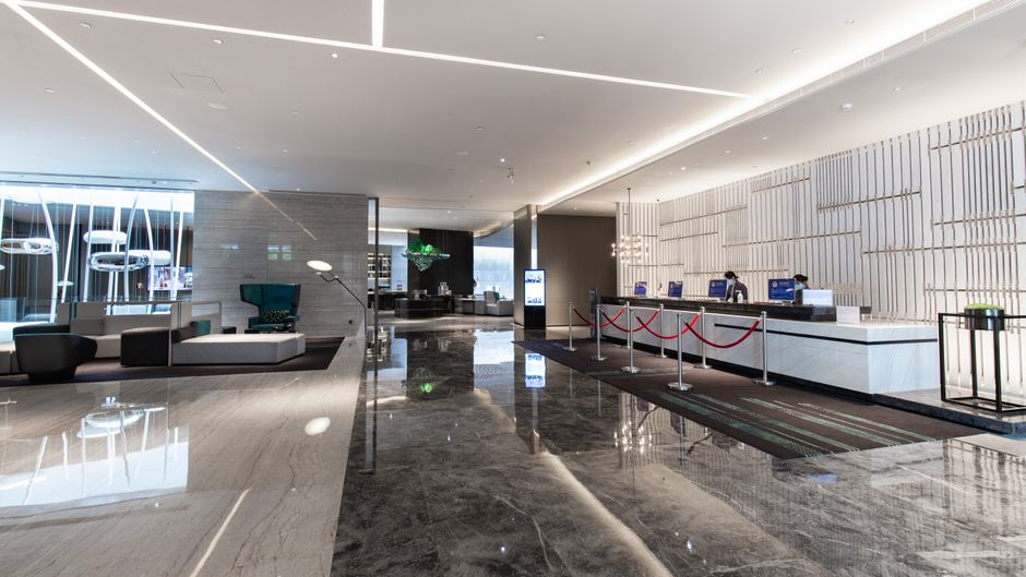 Crowne Plaza Shenzhen WECC Lobby