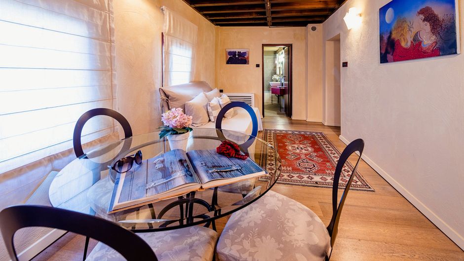 Avalon Boutique Hotel Room