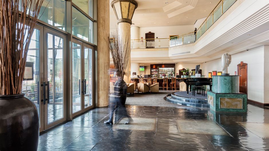 Hotel Alvalade Lobby
