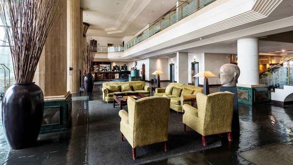 Hotel Alvalade Lobby