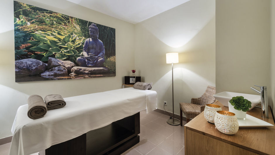 Hotel Tropico Luanda Spa