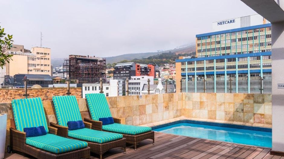 ONOMO Cape Town Inn on the Square Pool