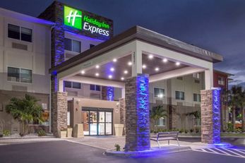 Holiday Inn Express Naples South