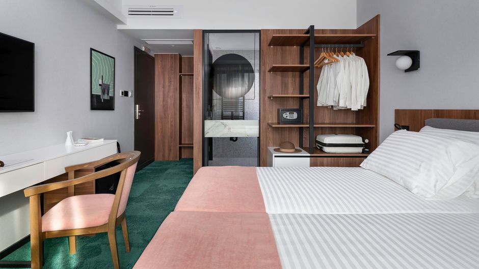 Tims Apartments Room