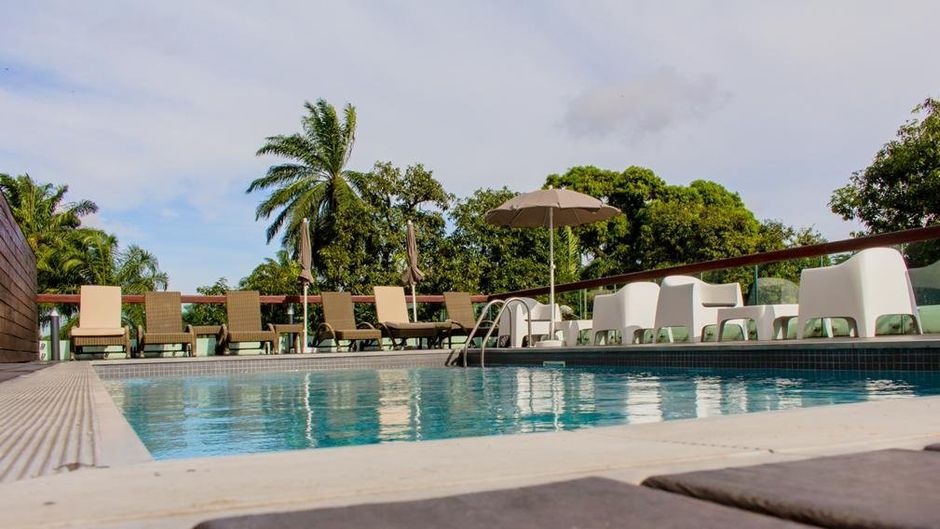 Onomo Hotel Douala Pool