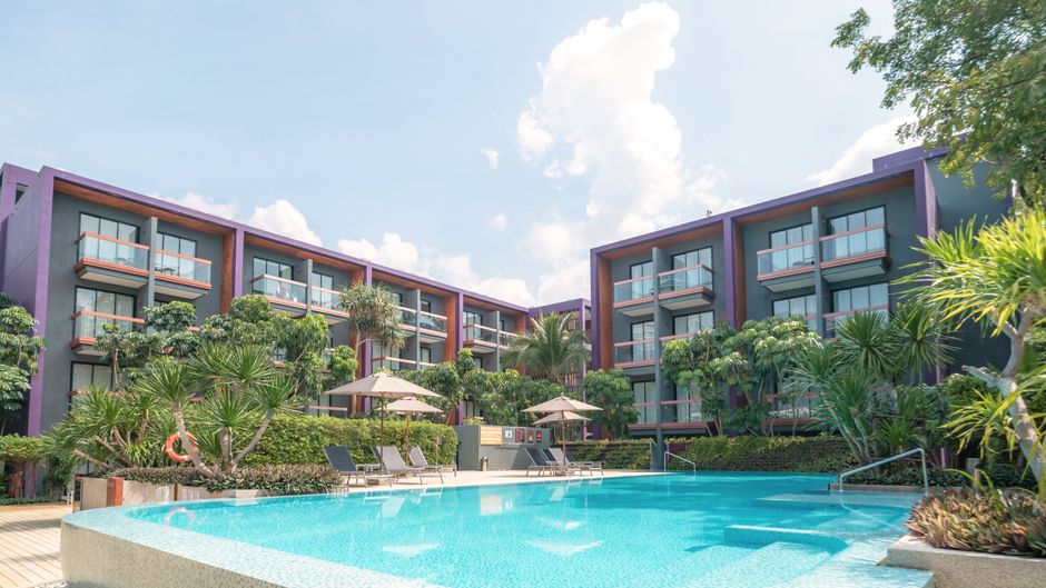 Holiday Inn Express Phuket Patong Beach Pool