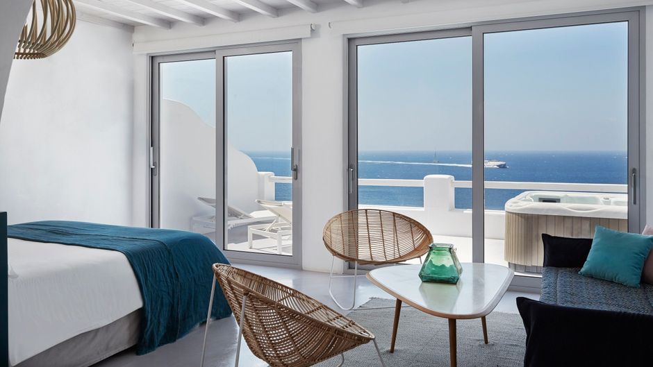 Kouros Hotel & Suites Room