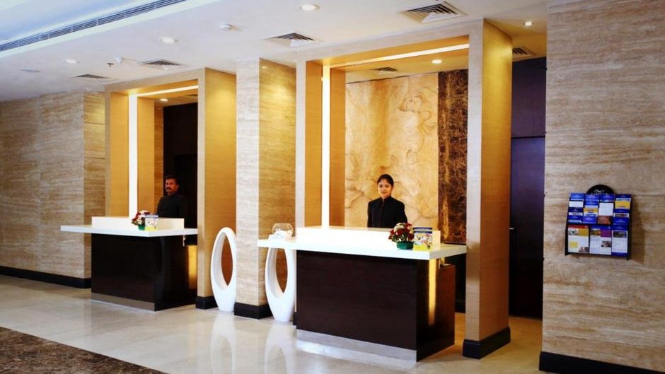 Abu Sarovar Portico Lobby