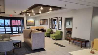 Holiday Inn Express & Stes Junction City
