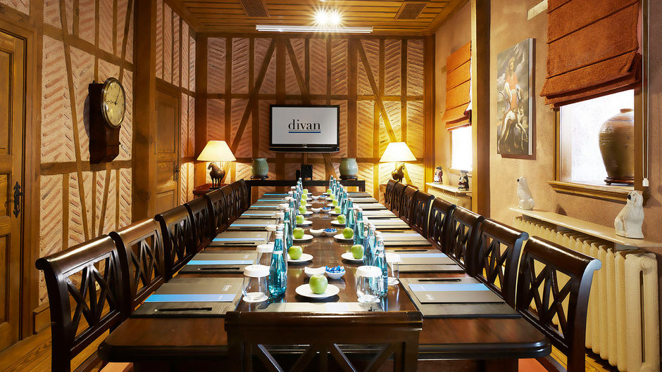 Divan Cukurhan Meeting