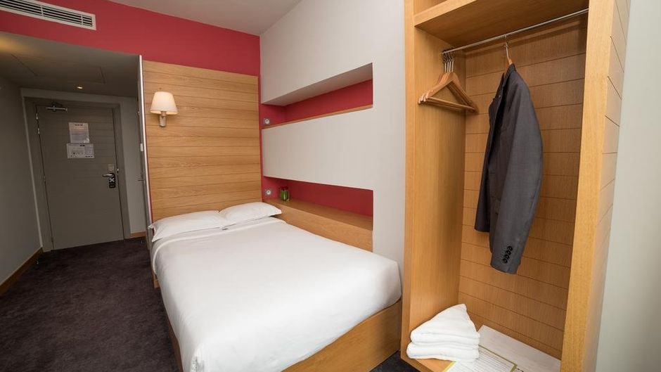 Rabat Hotell Room
