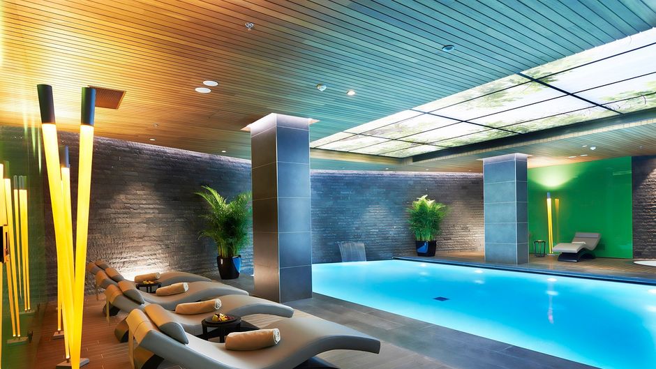 Divan Adana Pool