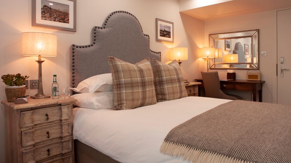 The Roseate Edinburgh Room
