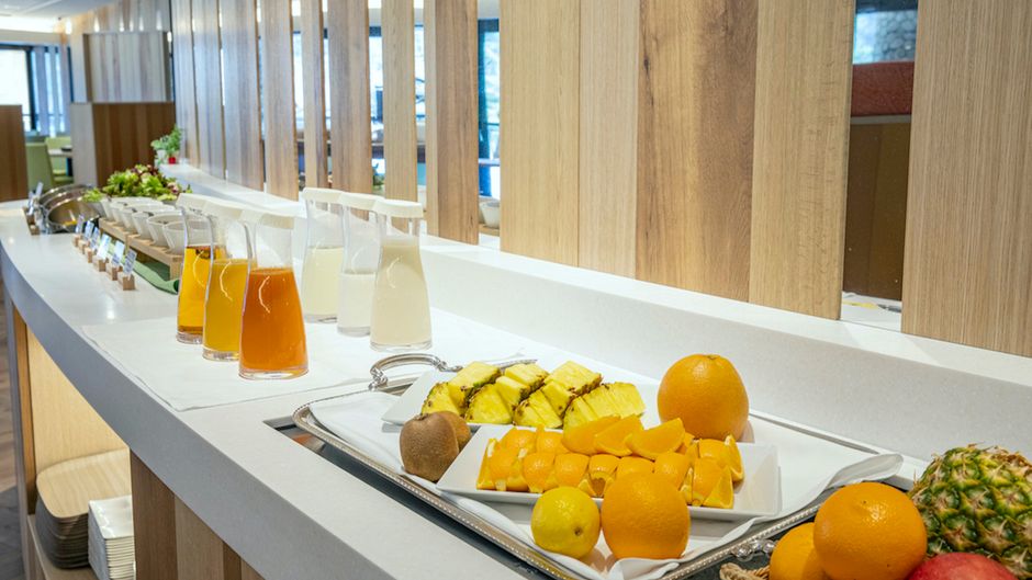 Holiday Inn Resort Kuroyon Restaurant