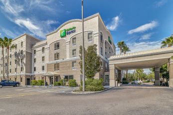 Holiday Inn Express