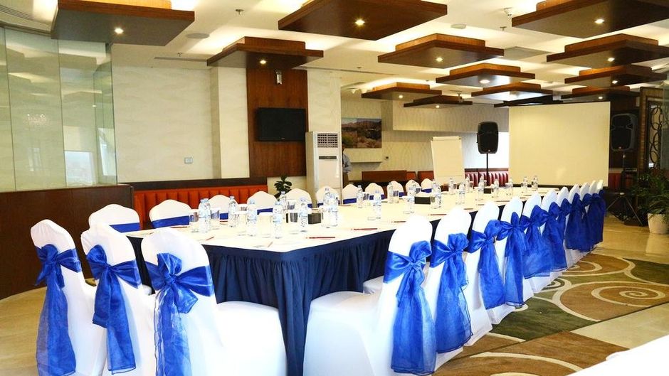 City Premiere Hotel Apartments Dubai Meeting