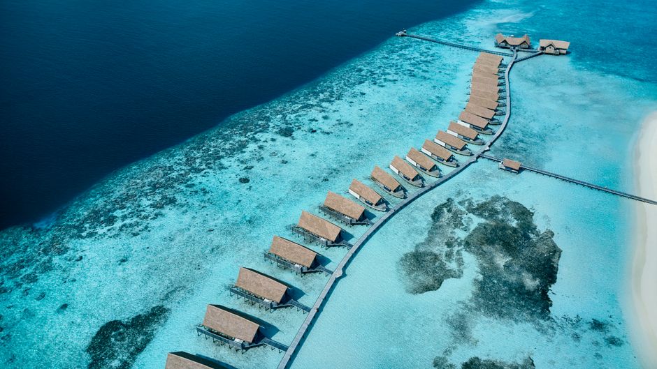 COMO Cocoa Island Exterior