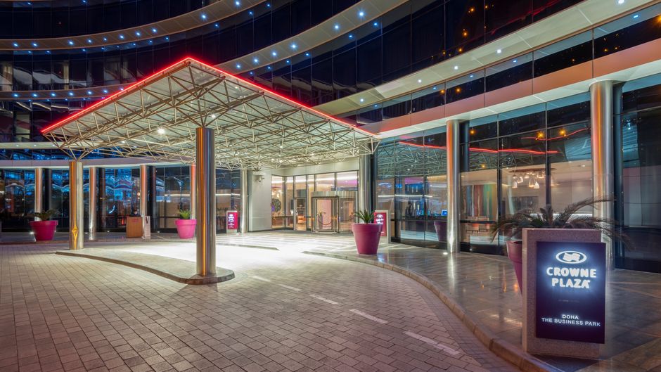 Crowne Plaza Doha - The Business Park Exterior