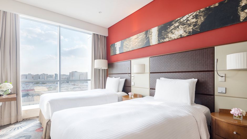 Crowne Plaza Doha - The Business Park Suite