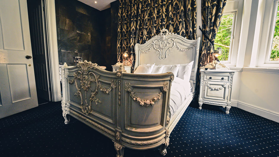 Ruthin Castle Hotel Suite