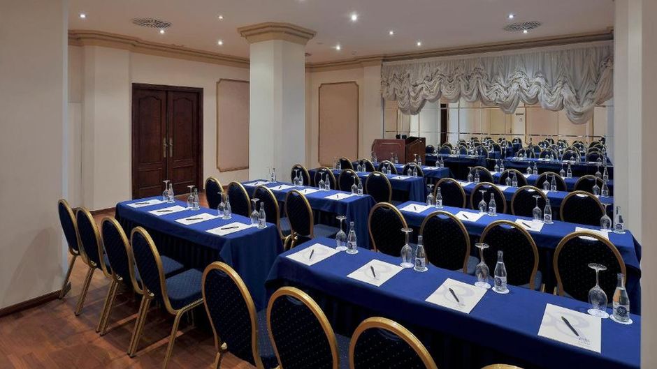 Hotel Roger De Lluria Meeting