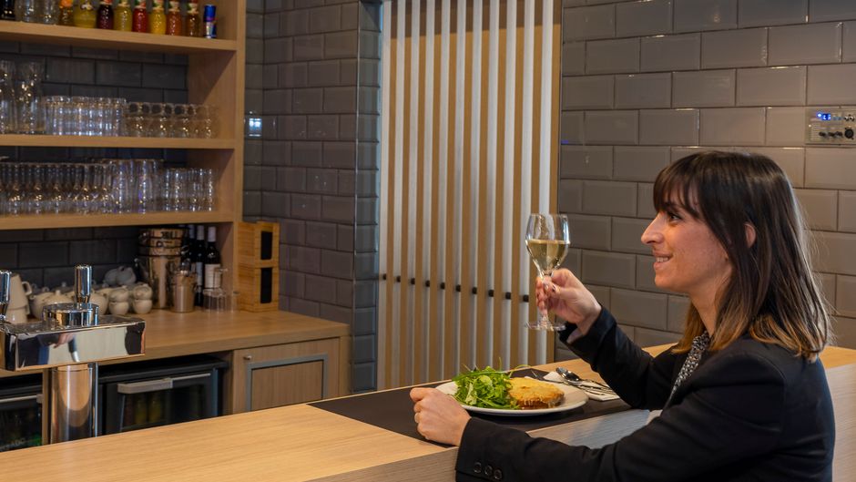 Holiday Inn Express Nice-Grand Arenas Restaurant